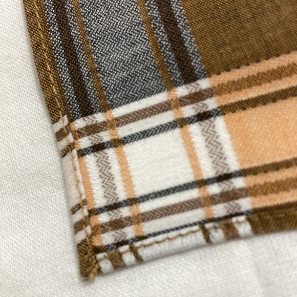 Pierre Balmain Pocket Square / Handkerchief - Picture 6 of 6